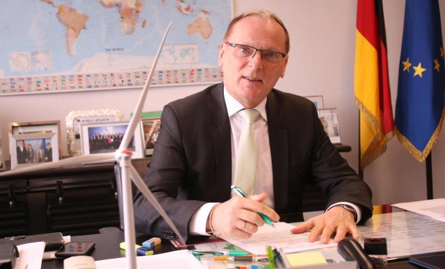 pano_interview_bnetza-jochen_homann2